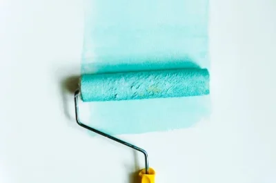 Peinture intérieure à Aiguilles — murs, plafonds et boiseries